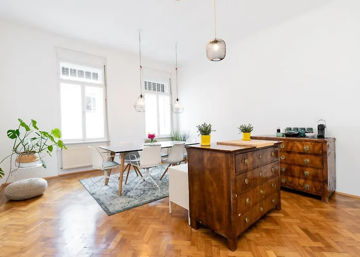 Lägenhet Lend Ist Trend- Chice 3 In Der *